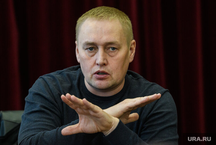    Альшевских заявил, что те, кто незаконно преследуют его, будут наказаны