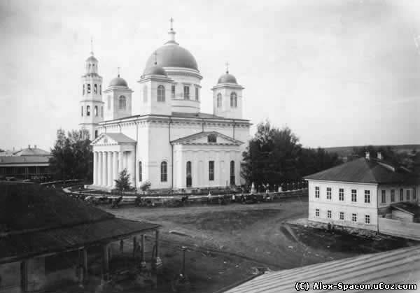 Троицкий соборный храм в слободе Кукарке (ныне город Советск Кировской области). Фото с сайта "Родная Вятка"