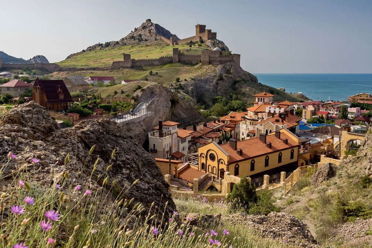 Судак что посетить. Судак крым. крымский судак. город в крыму г.судак. судак крым фото.