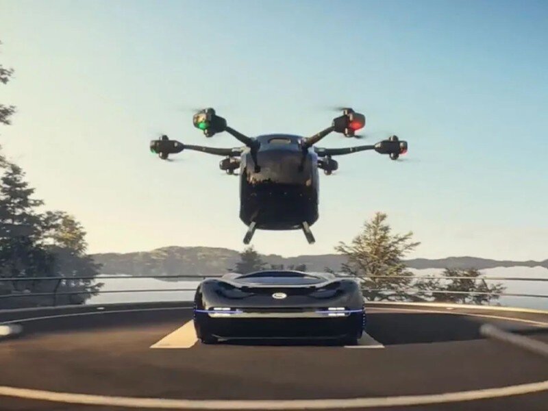    Автомобиль-трансформер GAC может взлетать на высоту до 120 метров [ВИДЕО]