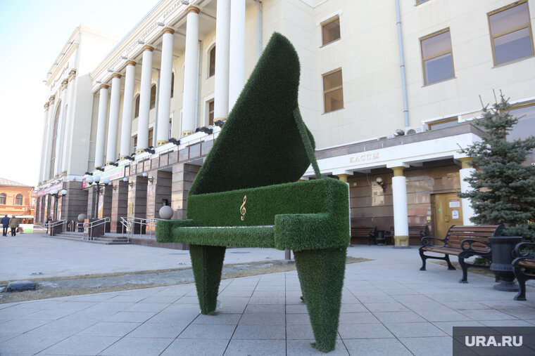    Александр Березин увольняется из Тюменской филармонии