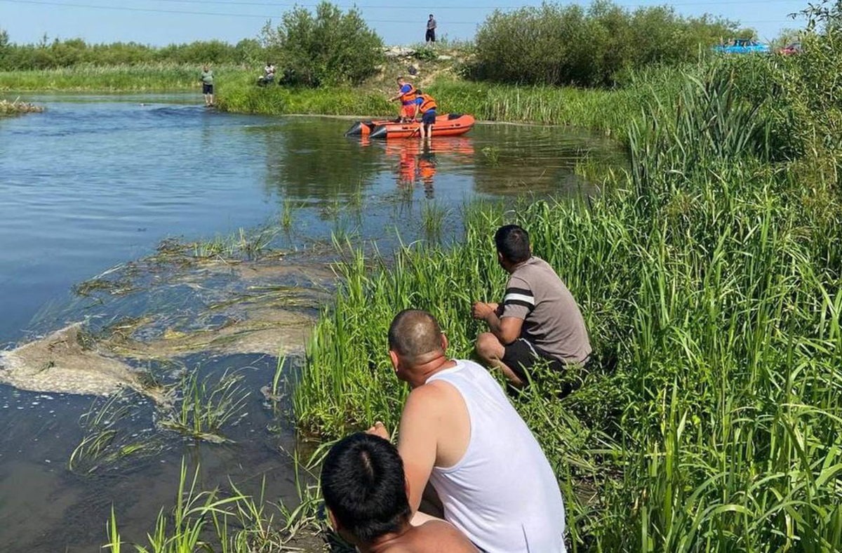 Реки пруды моря и Озеры