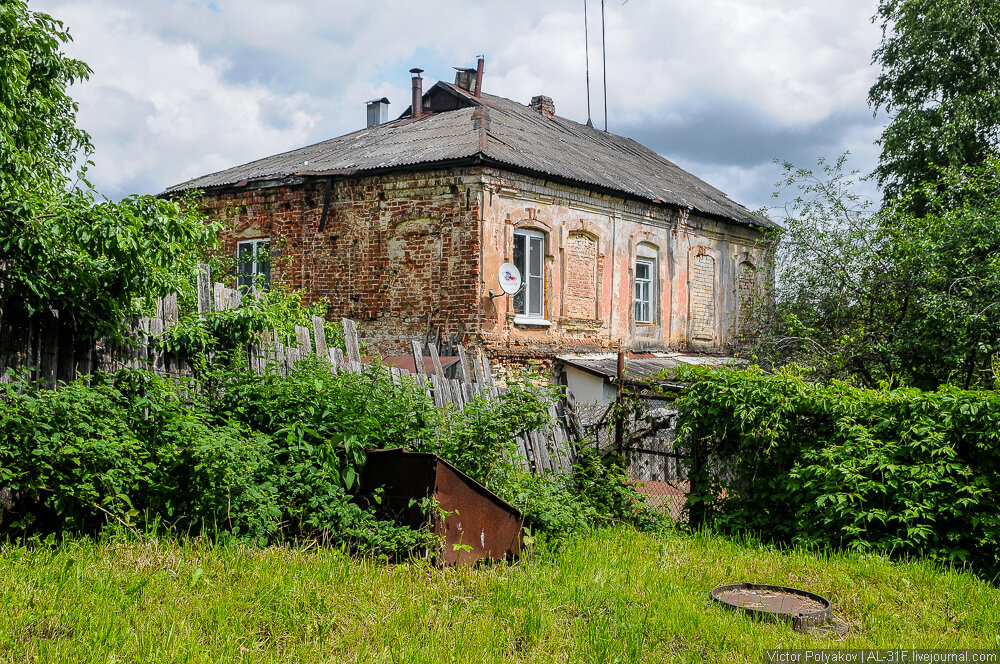 Дом в торжке тверская область. Красивые дома Торжок. Авито в городе Торжок.. Торжок частные дома.