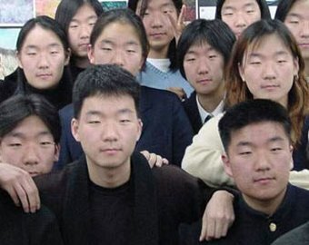 Половина Земли видят китайцев примерно так