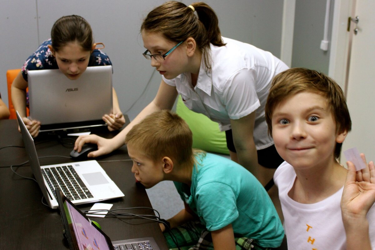 Вы начинали как некоммерческий проект в надежде на поддержку крупных компаний, но этого не произошло.