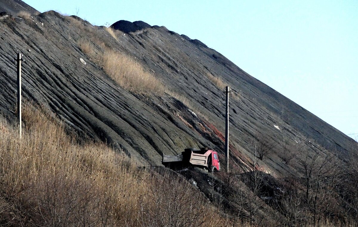 © SPUTNIK / ИГОРЬ МАСЛОВШахта "Макеевуголь" в Донецкой области