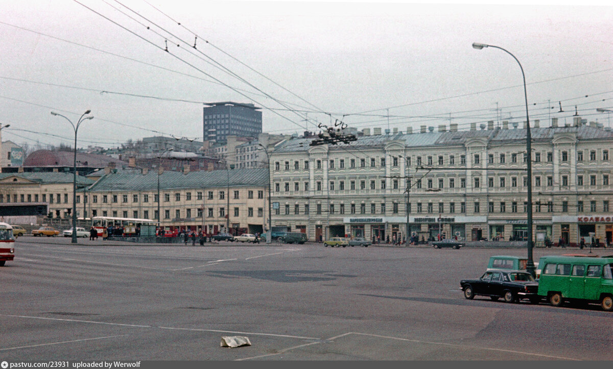 Площадь Ногина Москва