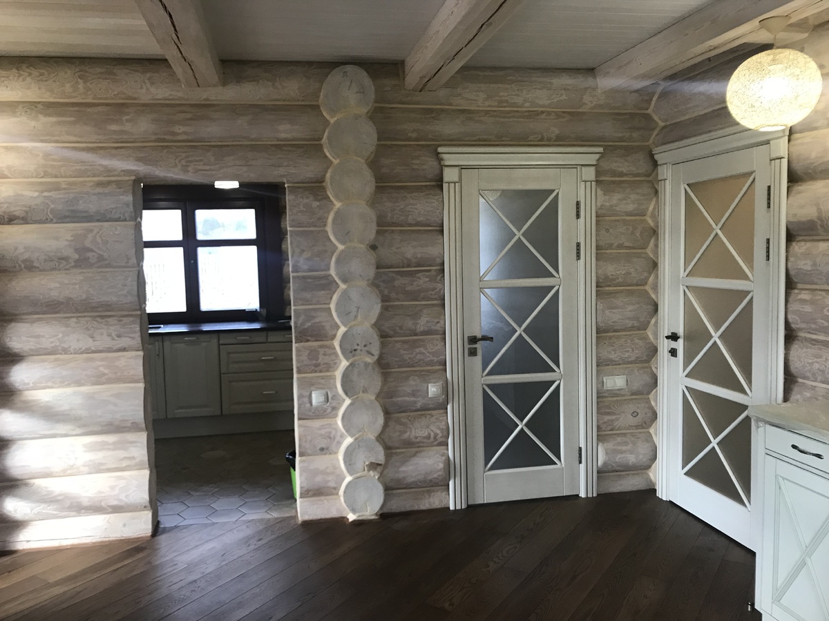 Центральная комната ракурс 1