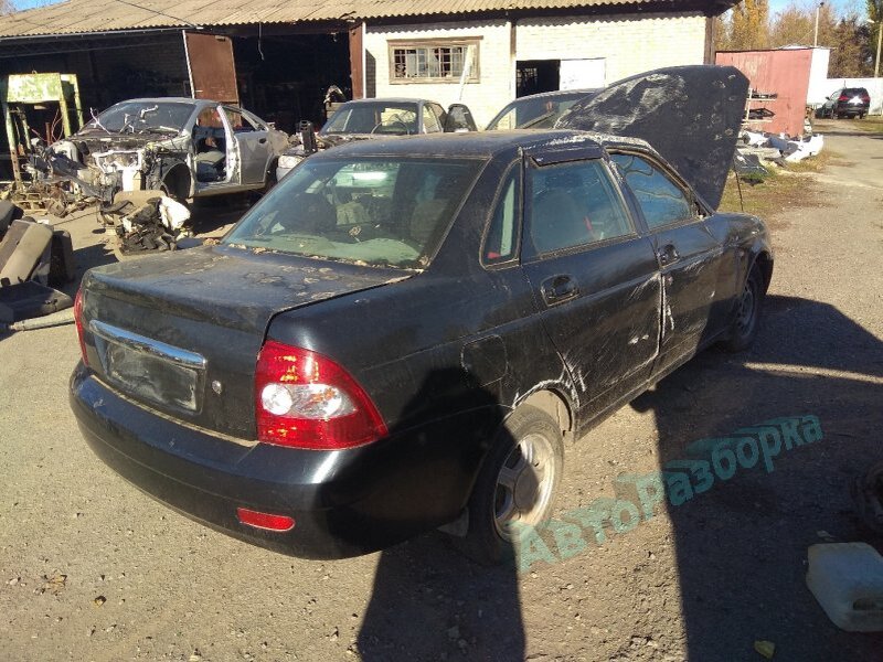 На запчасти. Перед аварией двигатель полностью откапитален.