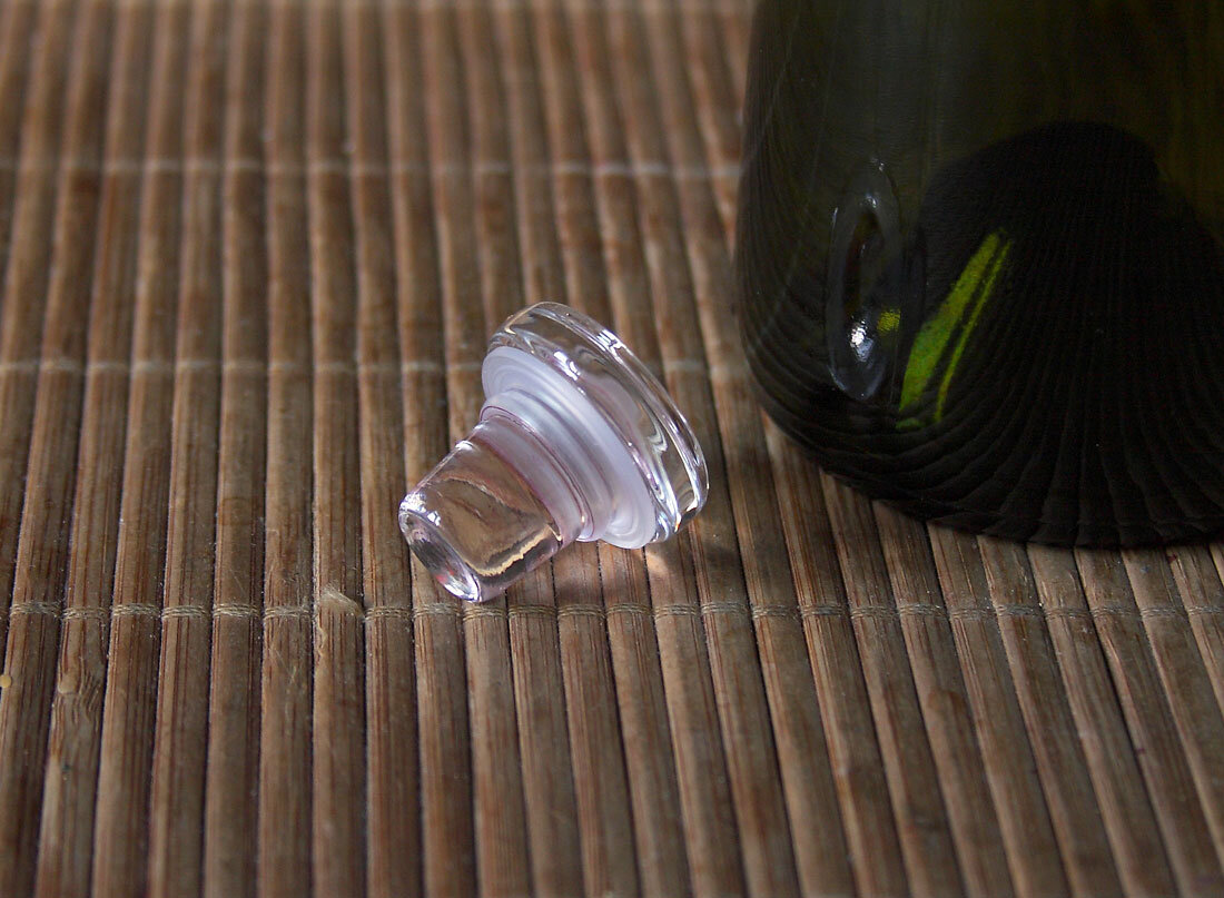 стеклянная бутылка с пробкой шар. пробки для стеклянных флаконов 8 мм. винолок пробка стекло. пробка стекло. анальная пробка стеклянная.