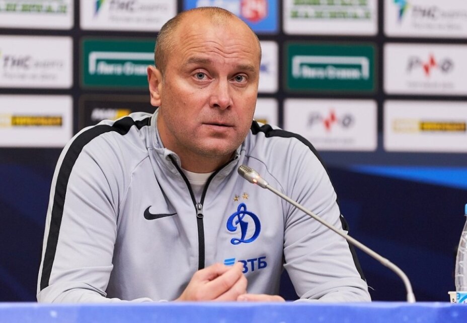 Дмитрий хохлов фото владелец