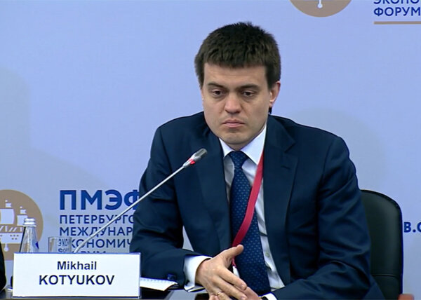 Глава Минобрнауки М.М.Котюков