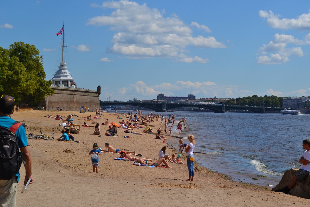 Пляж Петропавловской крепости