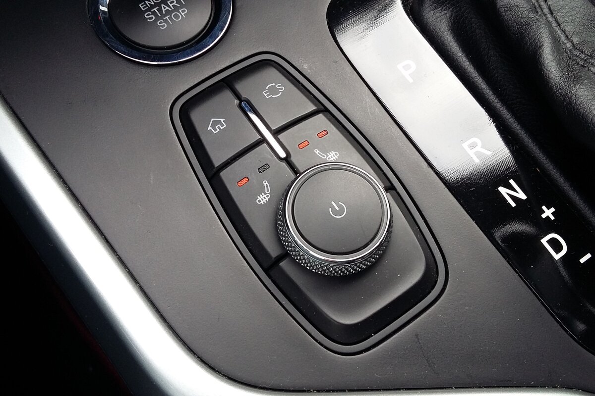 Кнопки чери тигго 4. Кнопки чери тигго 4. Блок кнопок chery tiggo 4. Артикул кнопки стеклоподъёмника chery tiggo t11. Чери тигго 4 кнопка автохолод.