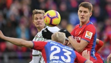 Фото: pfc-cska.comКак сообщает клубная пресс-служба, у Дивеева диагностировано повреждение одной из мышц правого бедра, у Магнуссона - травма капсульно-связочного аппарата правого голеностопного сустава.
