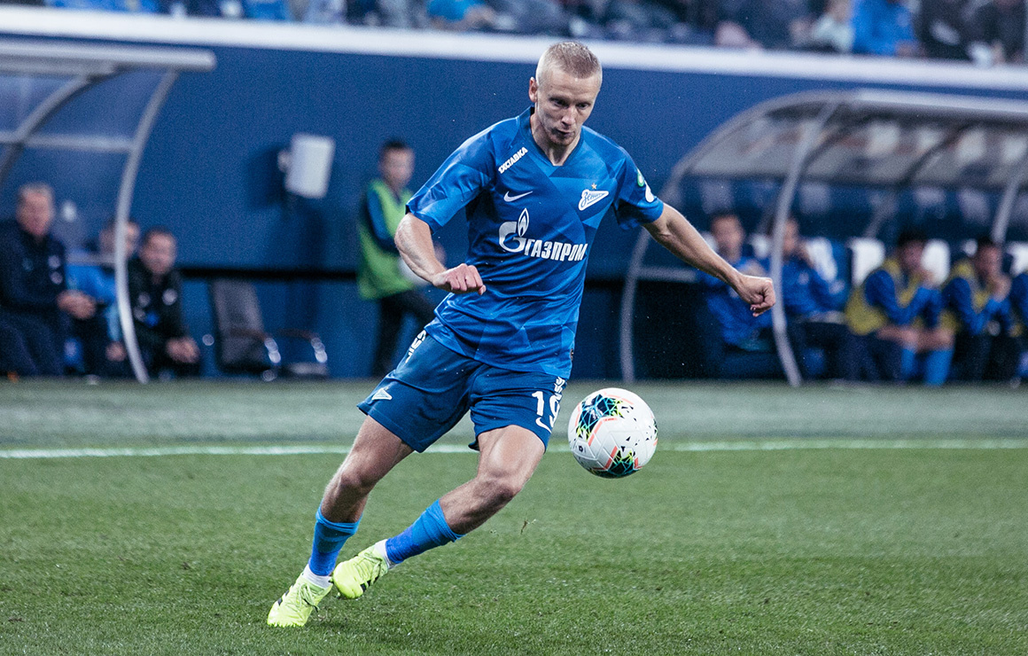 Получил травму в матче с .....