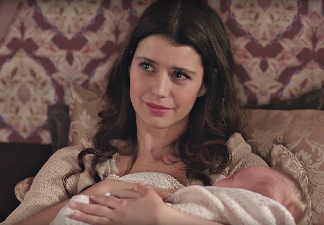 Кёсем-султан в сериале «Великолепный век. Империя Кёсем» 