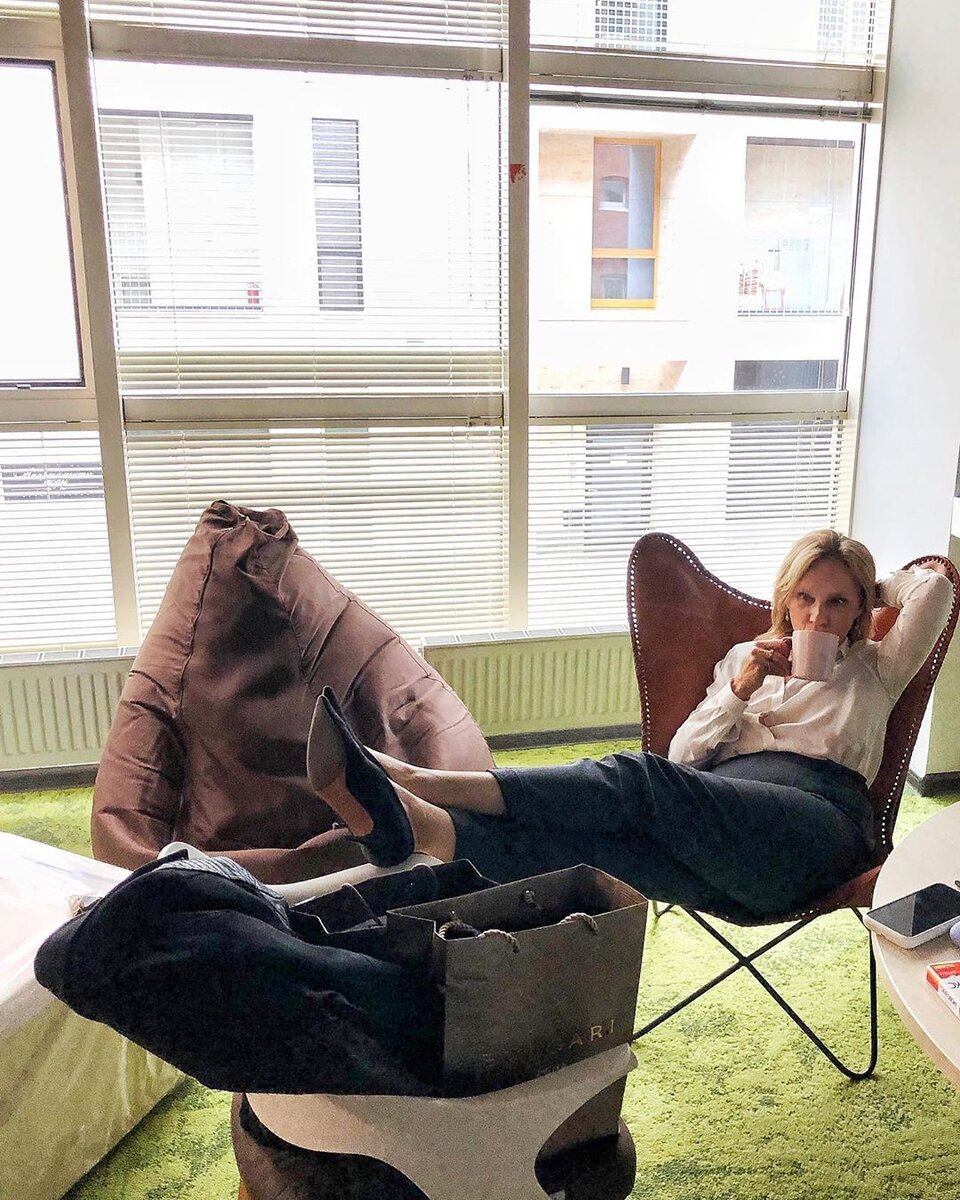 
instagram.com/alionadol