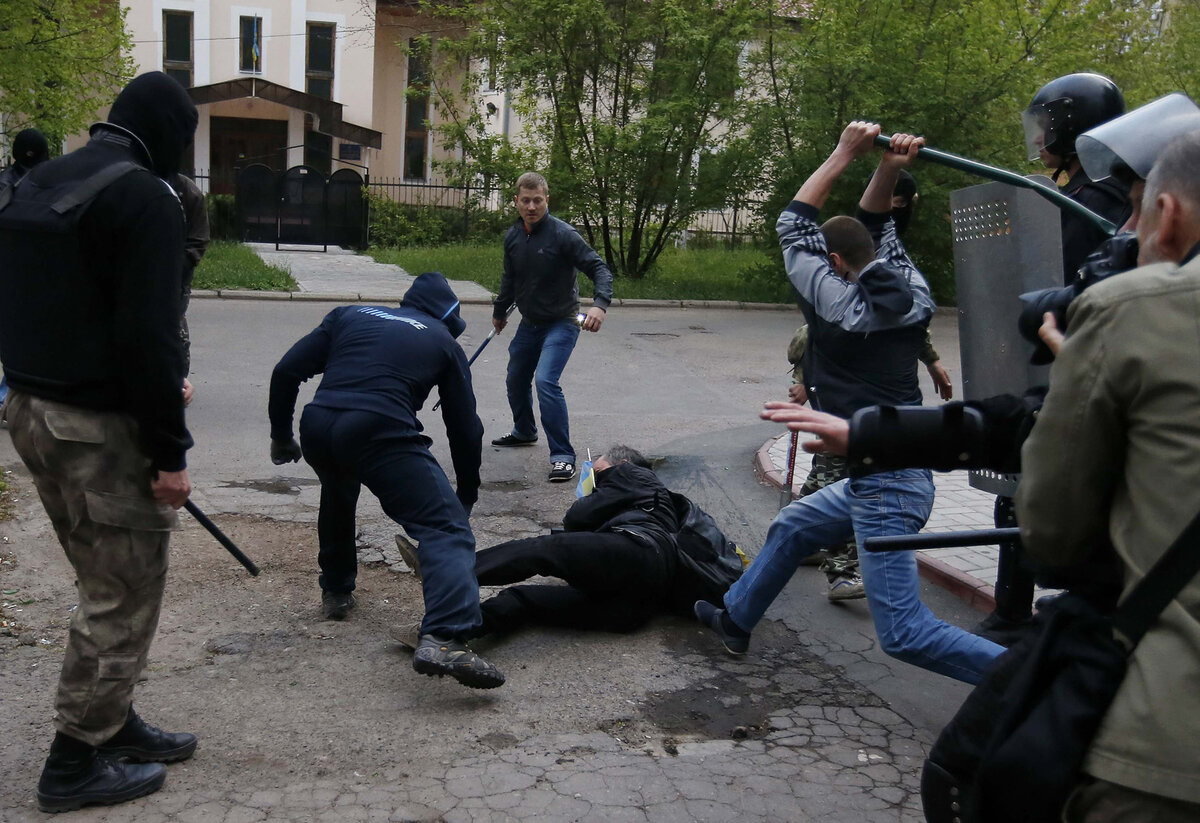 Как вести себя при встрече с гопниками