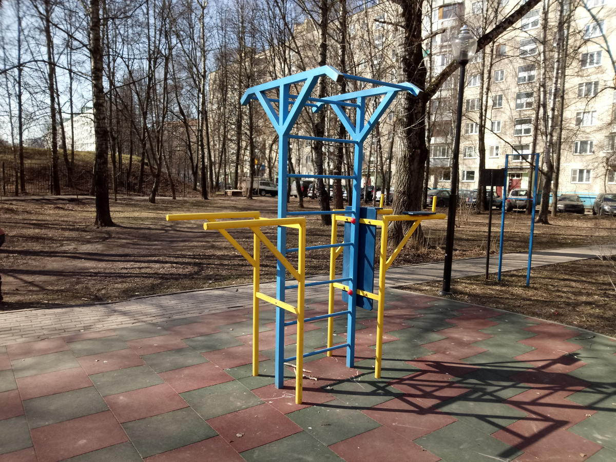 Ближайшая площадка. 