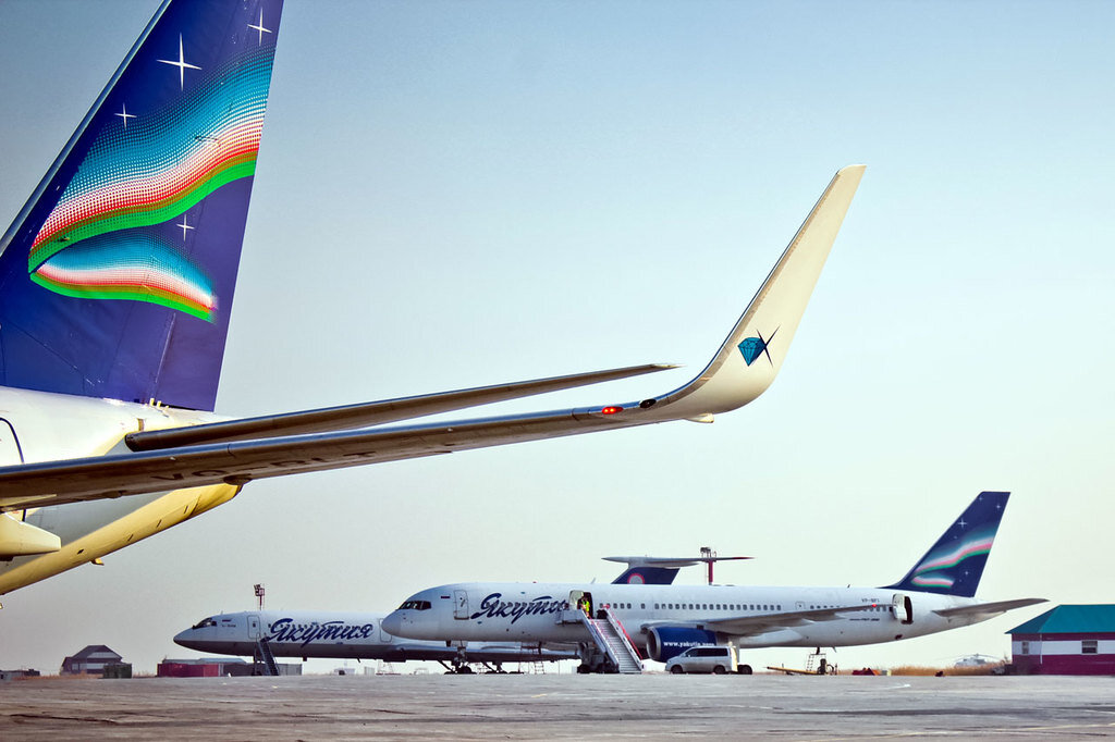 Авиалинии якутска. Авиалинии якутска. Самолеты авиакомпании якутия. Самолеты авиакомпании якутия москва. Авиакомпания якутия суперджет 100.