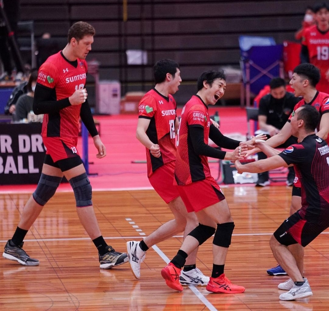 Дмитрий Мусэрский. (Слева на фотографии - самый высокий)