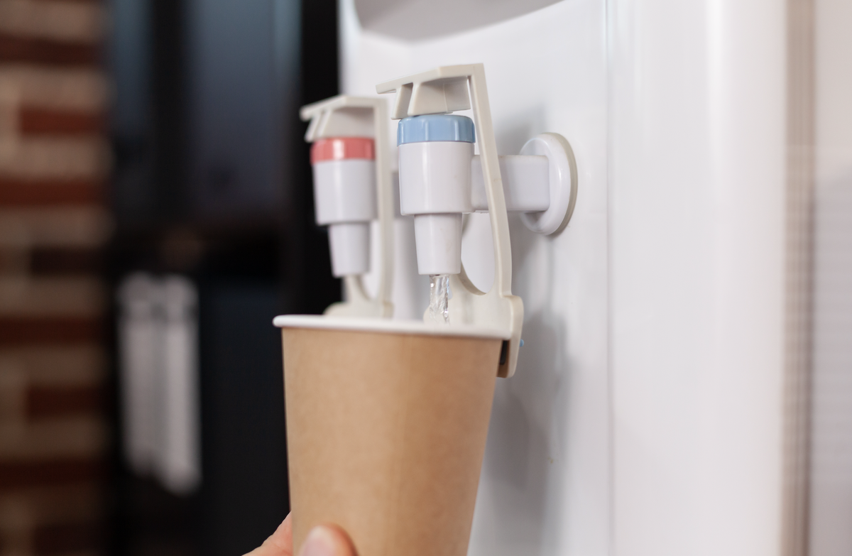 Как выбрать кулер для воды?