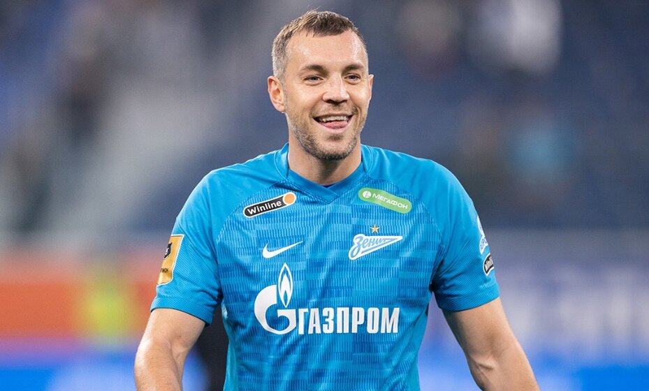    Нападающий Артем Дзюба подыскивает новый клуб. Фото: ФК «Зенит»