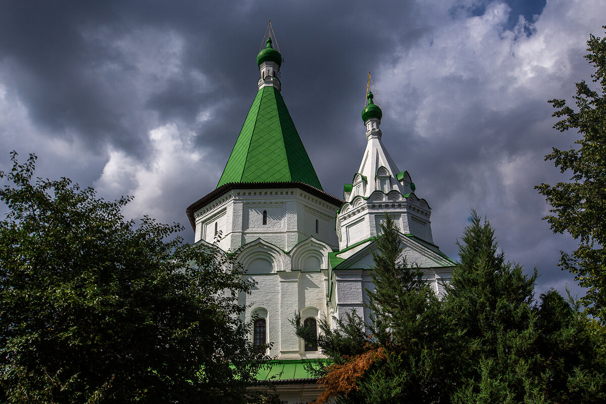 Троицкая церковь в бывшем селе Троице-Голенищеве. Москва. Фото автора статьи 