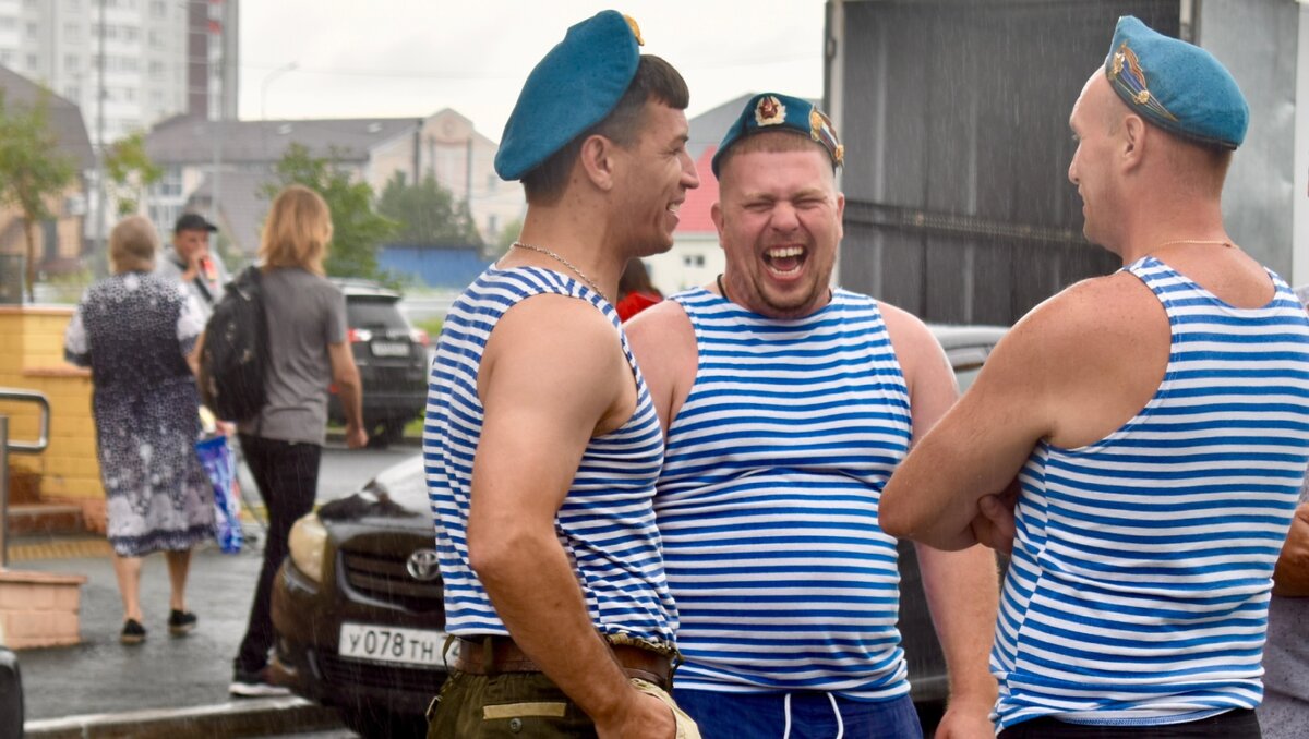     Делимся сочным фоторепортажем!