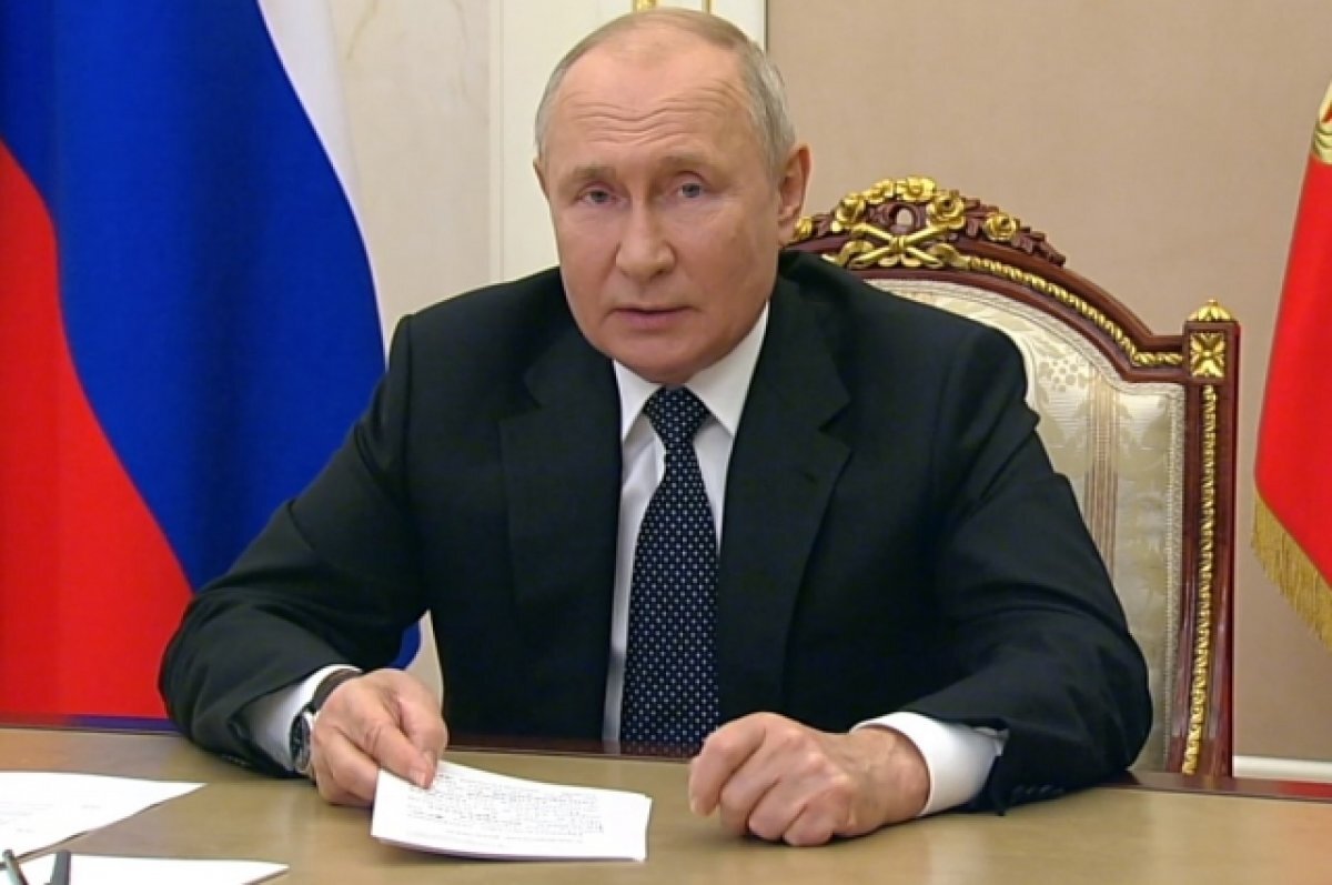    Путин продлил продовольственное эмбарго до 2024 года