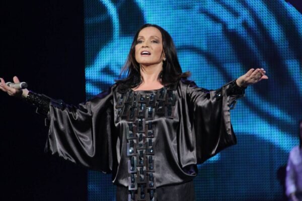     София Ротару, фото: foto-ram.ru