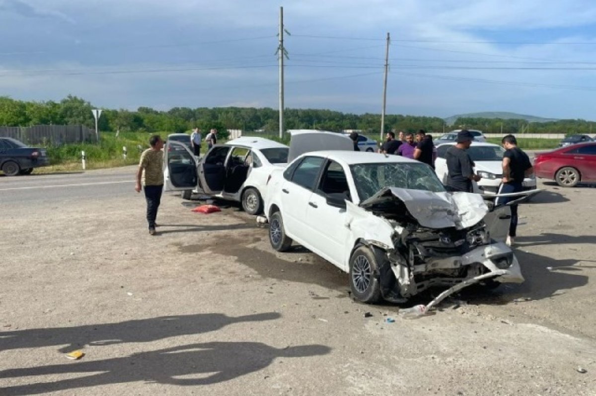    Пассажир погиб в столкновении двух автомобилей LADA Granta на Ставрополье