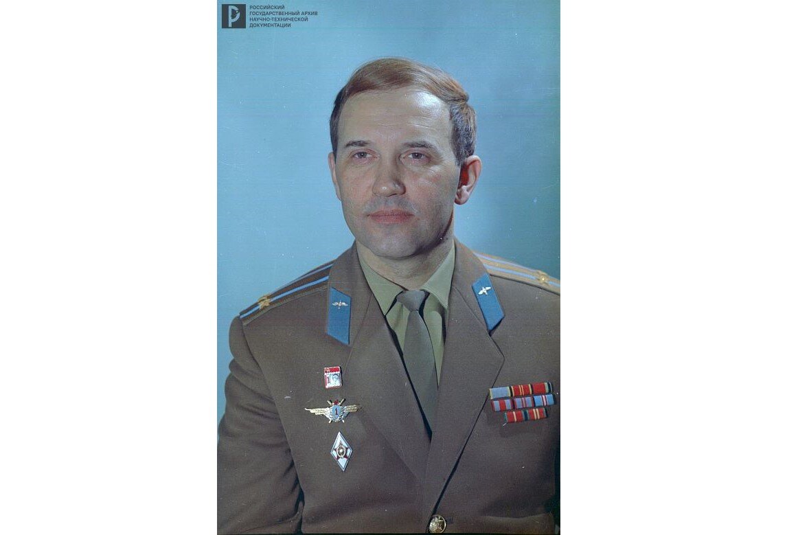 Портрет летчика-космонавта СССР, Героя Советского Союза Г.Т. Добровольского. РГАНТД. Арх. № 1-494 цв.