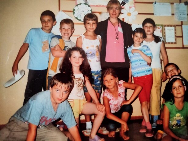 где-то в нашем отряде  на стенде тоже Гимн был!))