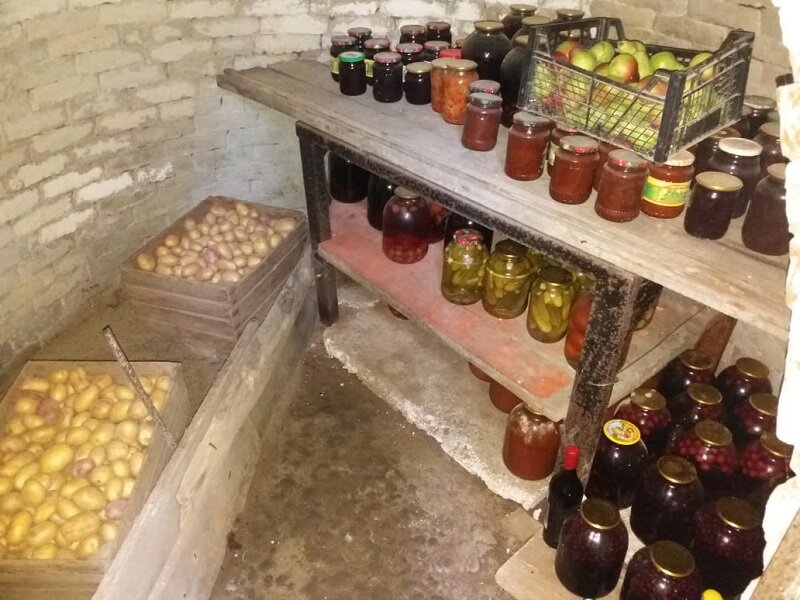 Делаем погреб сухим без вентиляции 