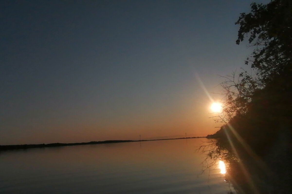 Фото автора. Майский закат на Костромке