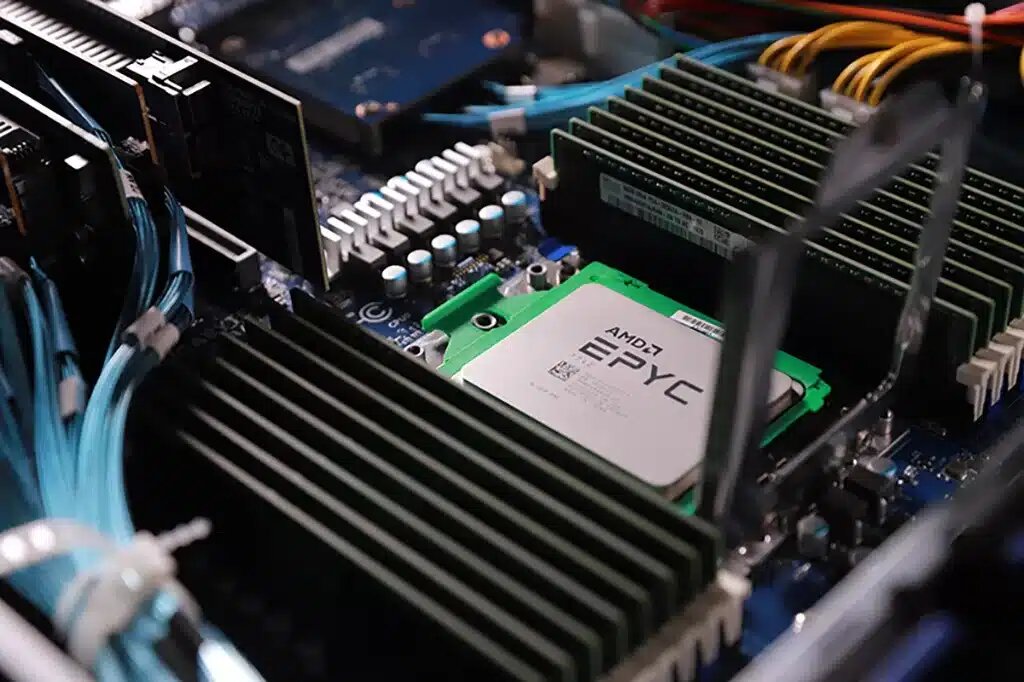 Серверные процессоры. AMD EPYC 7002. Серверные процессоры - AMD EPYC. AMD EPYC 7001. AMD EPYC™ 7002 Series Processors (Rome)