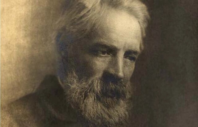 Джеймс Блит (04.04.1839-15.05.1906) – инженер-электрик, академик колледжа Андерсона (сегодня – Университет Стратклайда, шотландский исследовательский университет в Глазго, Шотландия), «отец» ветровой энергетики.