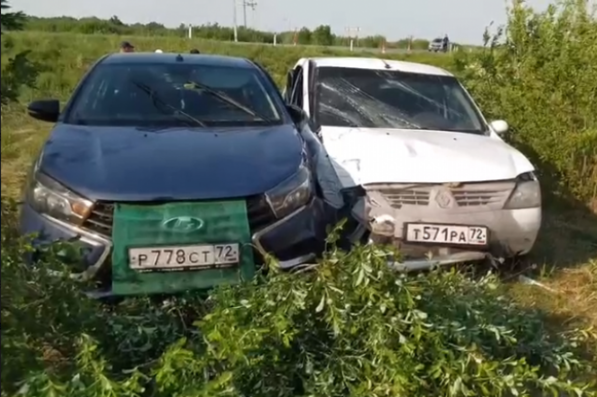    На тюменской трассе пострадали шесть человек, в том числе четверо детей