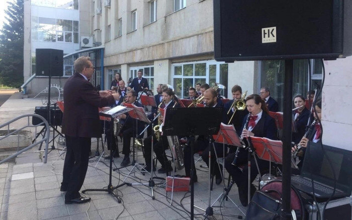    В Оренбурге 8 июня пройдут «Чтения на траве» и концерт духового оркестра Кристина Просвиркина