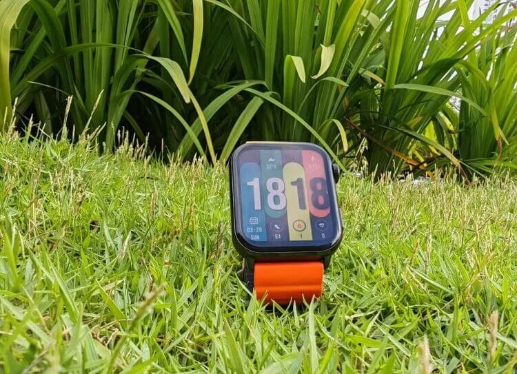    Экран остается читаемым даже на солнце