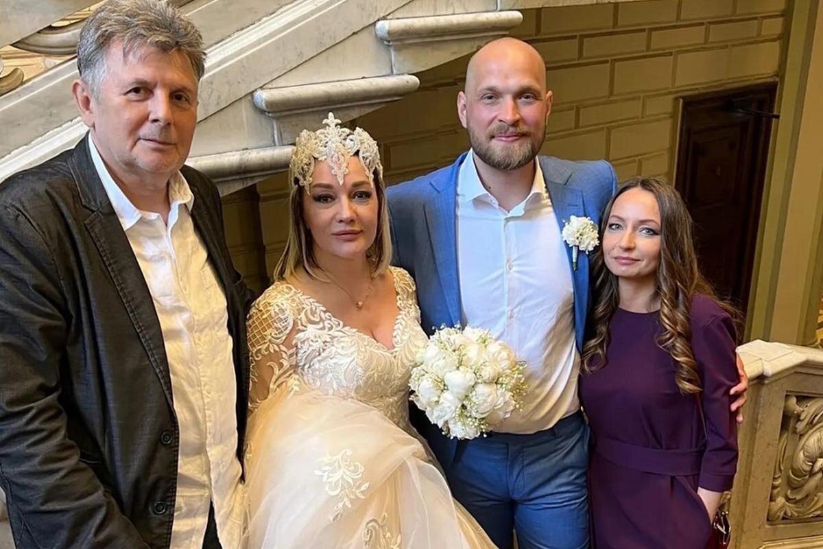 Выйти замуж в 2023. Свадьба Татьяны булановой в 2023 году. Невеста певица.