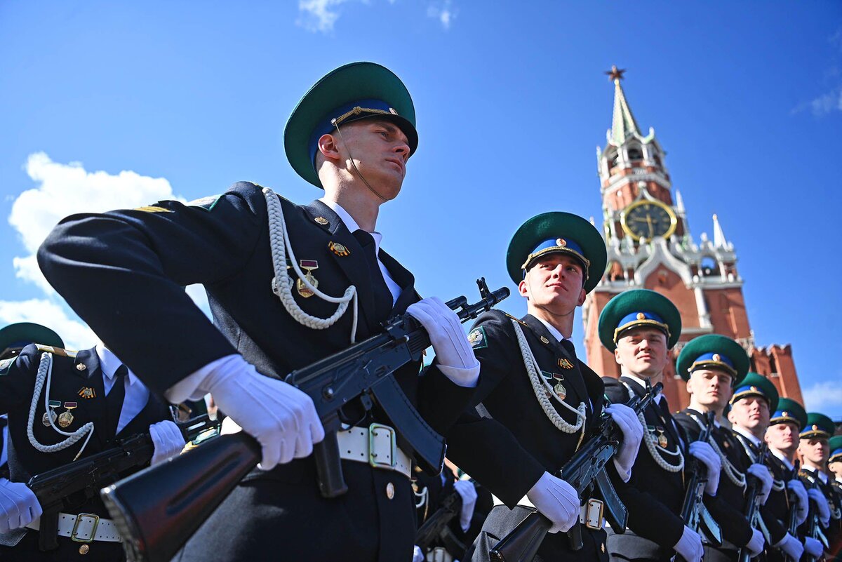 На параде в москве