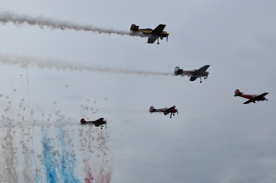 Авиационная группа высшего пилотажа миг-29 "стрижи". Миг-29 стрижи в пензе. Самолеты над пензой сегодня. Тольятти москва самолет. Самолеты над пензой сегодня.