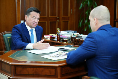    Андрей Воробьев провел встречу с главой г.о. Пушкинский Максимом Красноцветовым © Сергей Хакимов, «Подмосковье Сегодня»