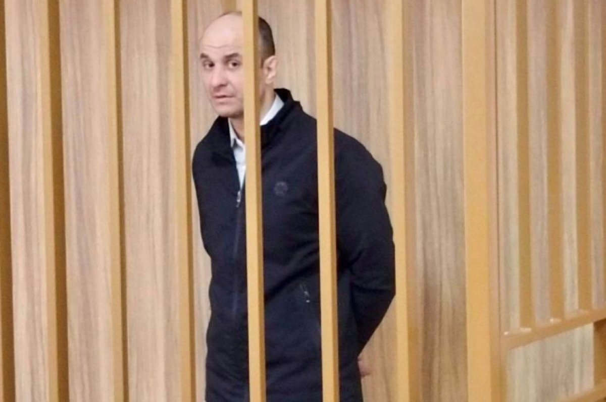    Тюменца, зарезавшего мать и сожителя бывшей супруги, вновь ждет суд