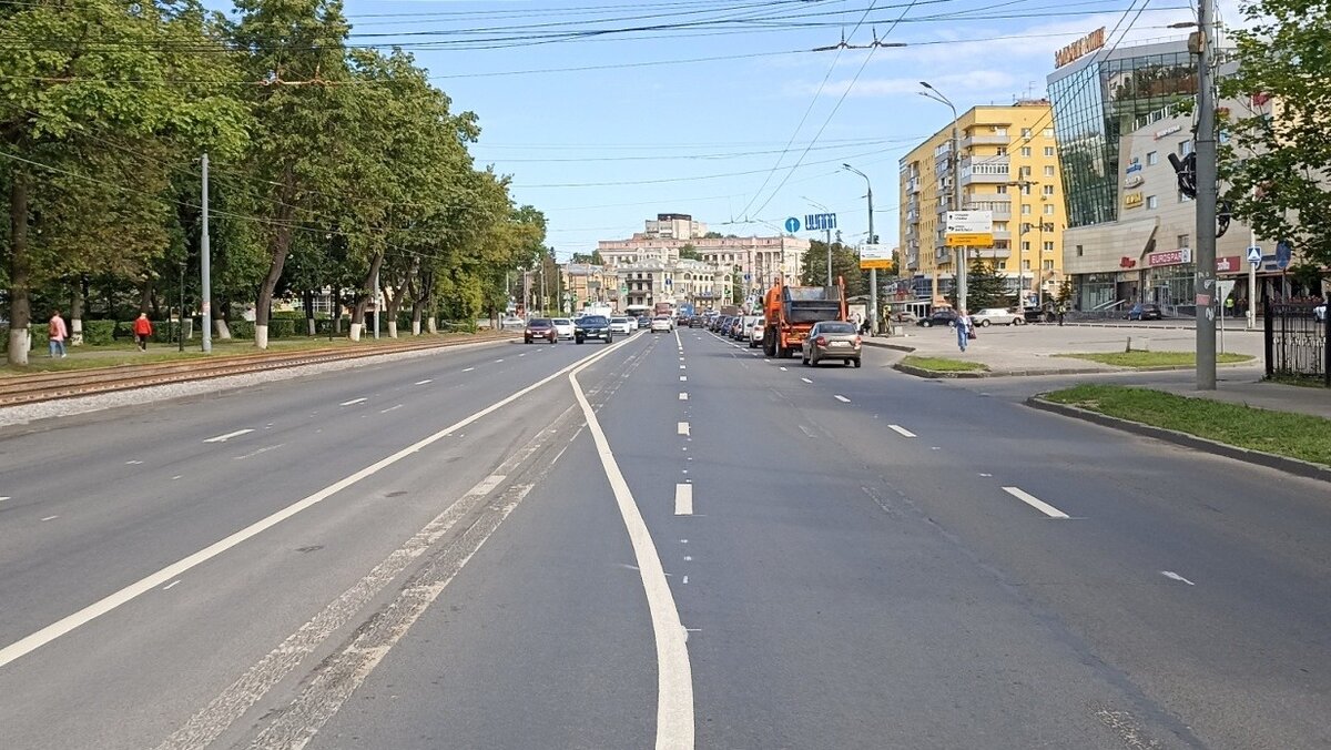 Пробок на улице Коминтерна стало меньше из-за новой разметки | newsnn.ru |  Дзен