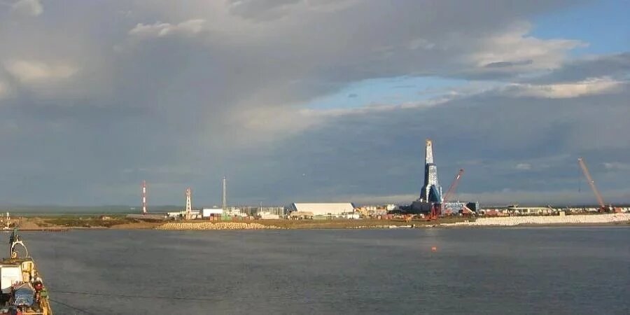 Источник: Exxon Neftegas Ltd. 
