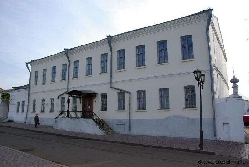 Лекторий кремль 7 великий новгород вход фото. У кремля советская ул. Кремлевская улица 10а суздаль. Здание городской думы казань. Кремлевская 7.